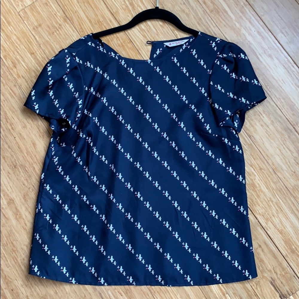 BROOKS BROTHERS Red Fleece duck navy silk top